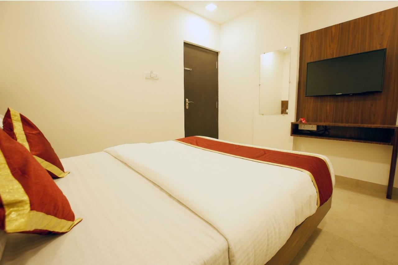 Hotel Ak International Ullal Exterior foto